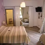La Gatta Viola شقة
