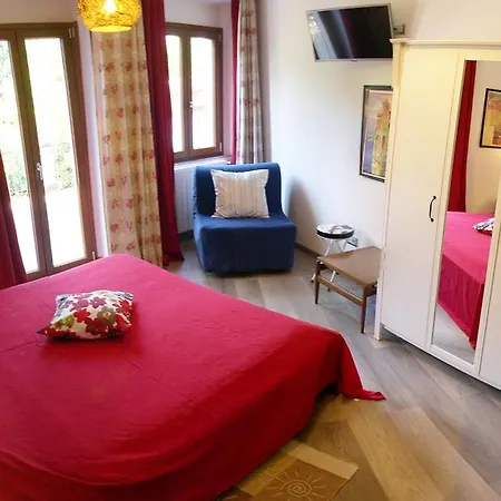 La Gatta Viola * Stresa